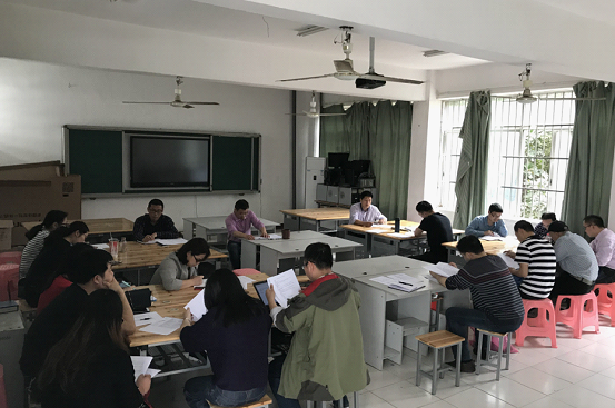 软件学院狠抓校风建设和日常教学